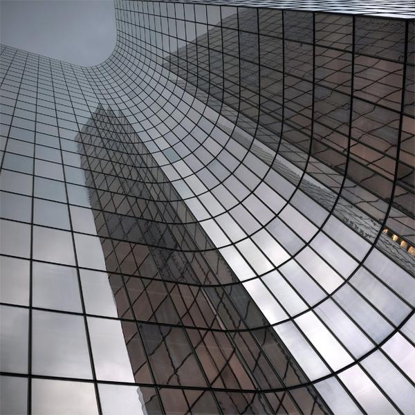 Curve by Bruno Blais