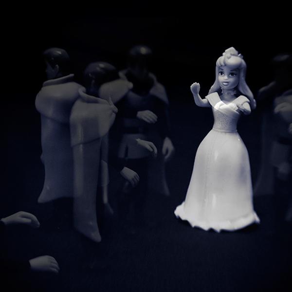 Reluctant Suitor by Daniel Powers