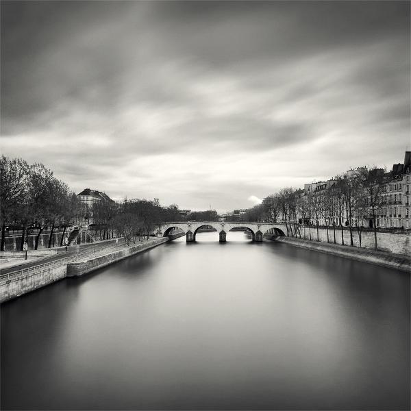 Pont Marie by Damien Vassart