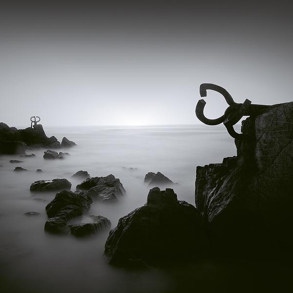 O m i n o u s  #1 by Xavi Fuentes