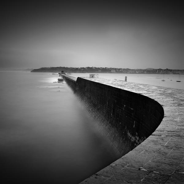 W a l l #1 by Xavi Fuentes