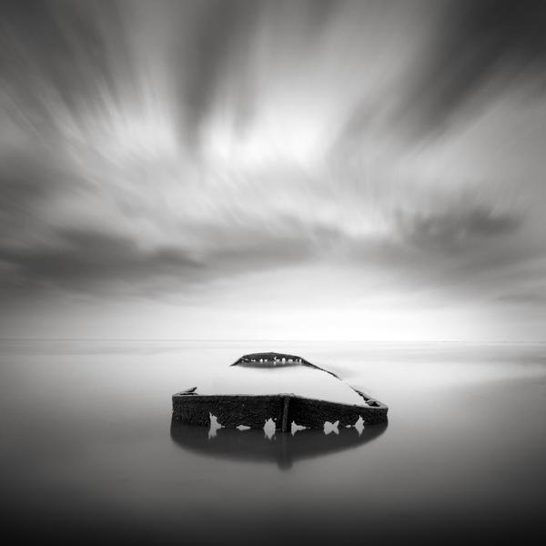 Stranded by L&eacute;on Leijdekkers