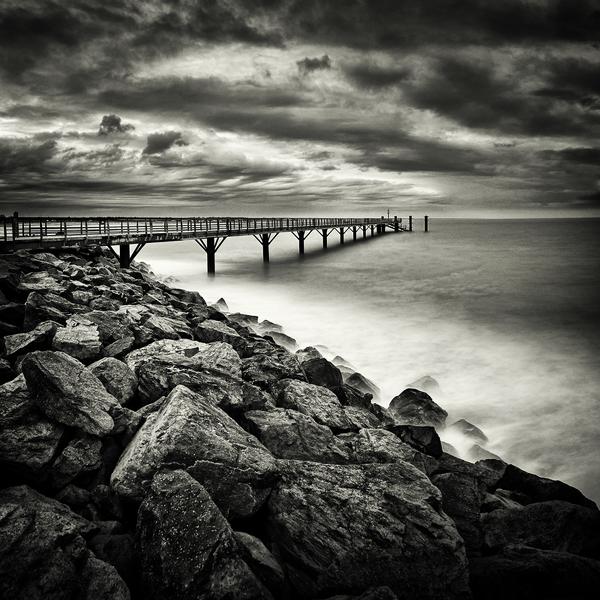 Ponton by Lionel Hug