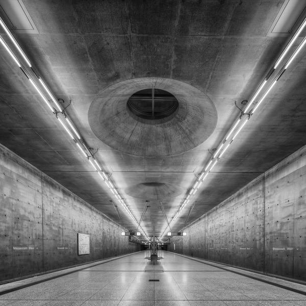 U-Bahn Messestadt Muc by Andy Starflinger