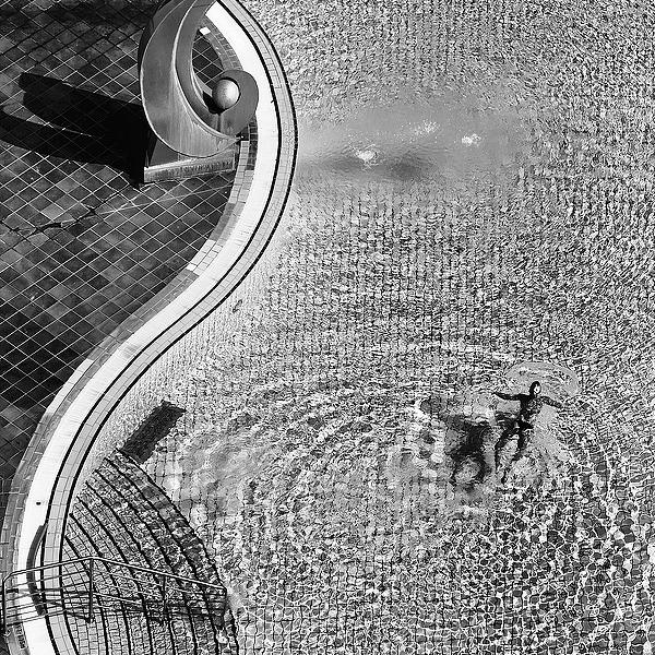 Swimming pool by Jure Kravanja