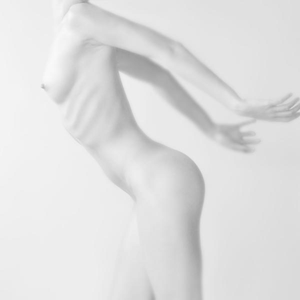fade by Martina Skrobot