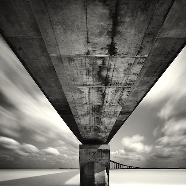 Under R&eacute; by Lionel Orriols