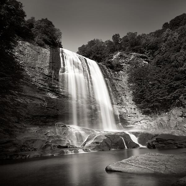 Waterfall Of Suu&ccedil;tu by Yal&ccedil;ın Varnalı