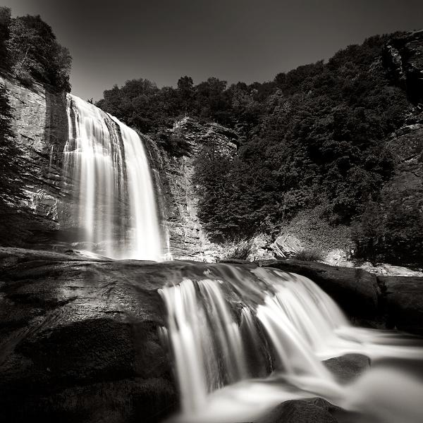 Waterfall Of Suu&ccedil;tu by Yal&ccedil;ın Varnalı