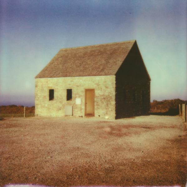 La Maison En Carton by Sabrina Lesert