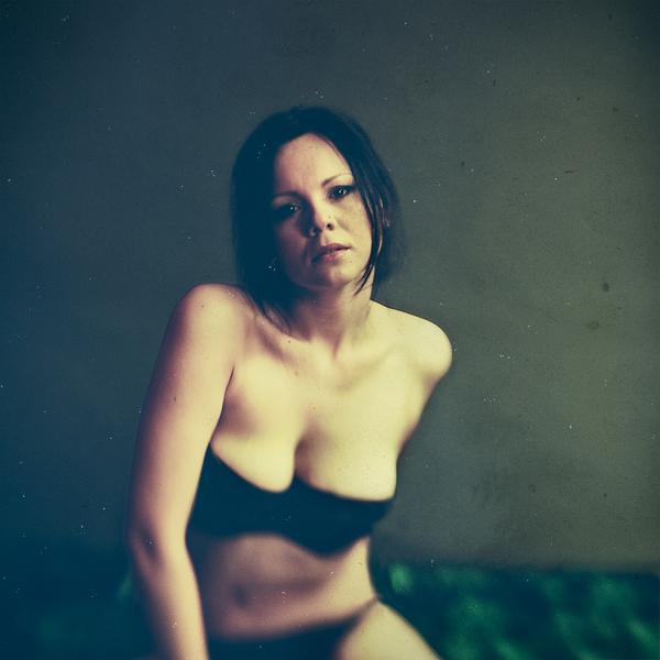 Zu Tiefst by Steffo Weber