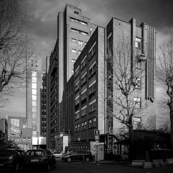 L'hopital Beaujon by R&eacute;mi Bridot