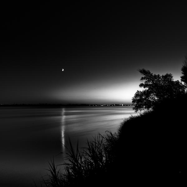 Dialogue Between Light And Darkness (2) by Tran Trong Long