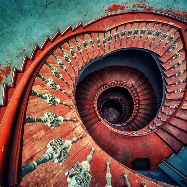 Falling by Matthias Haker