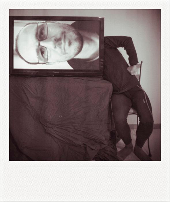 Life Is A Tv Show, photography by Emmanuel Correia. Eos 5d - Kodak playsport. In People, Miscellaneous, Male