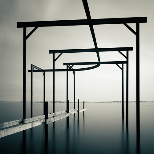 Structure, photography by Emmanuel Correia. Bouzigues - France - Ao&ucirc;t 2006. In Construction, Element, Detail