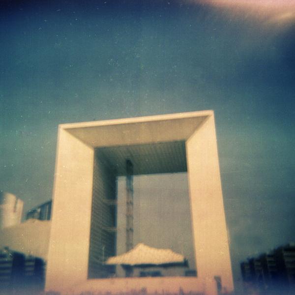 Arche, photography by Marianne Le Carrour. Paris, La D&eacute;fense, France, April 2007.. Holga FN 120. In Construction, Cityscape, skyline