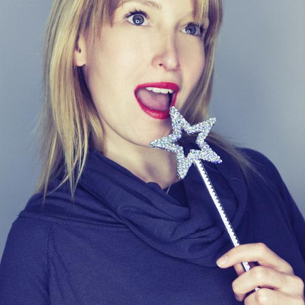 Lucky Star, photography by Marianne Le Carrour. &copy; Marianne Le Carrour 2010
All rights reserved. 50D. In People, Self-portrait