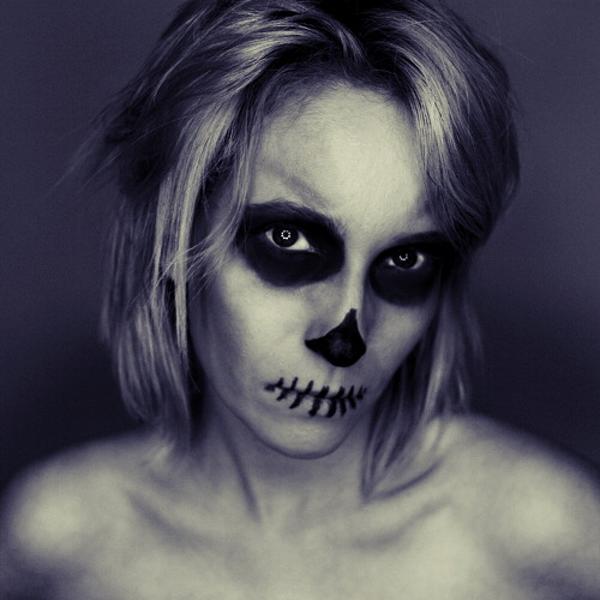La Mort, photography by Marianne Le Carrour. &copy; Marianne Le Carrour 2011
All rights reserved. 50D. In People, Character, Anthropomorphism