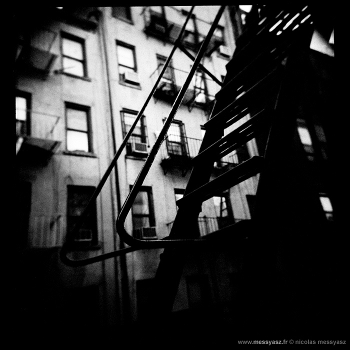 2008, New York.

website: http://www.messyasz.fr. In Construction, Edifice, Structure. I Like What You Say, photography by Nicolas Messyasz. Image #200335