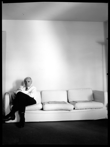 Franck Venaille, po&egrave;te - Paris 1999, photography by M&eacute;lanie Gribinski. J'ai choisi de montrer cette photo sur Portfolio en echo au portrait que Herv&eacute; Baudat a fait de Franck Venaille.. In People, Portrait