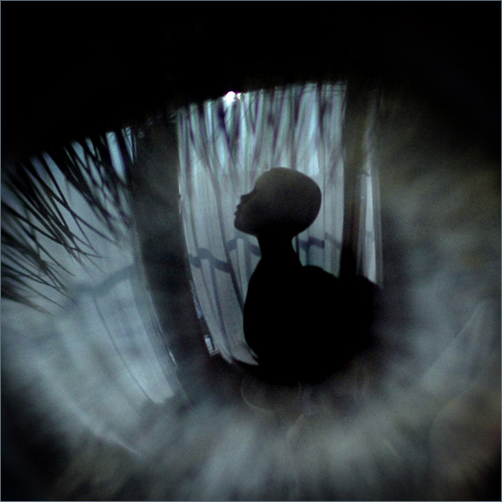 &eacute;clipse, photography by Val&eacute;rie Jacquemin