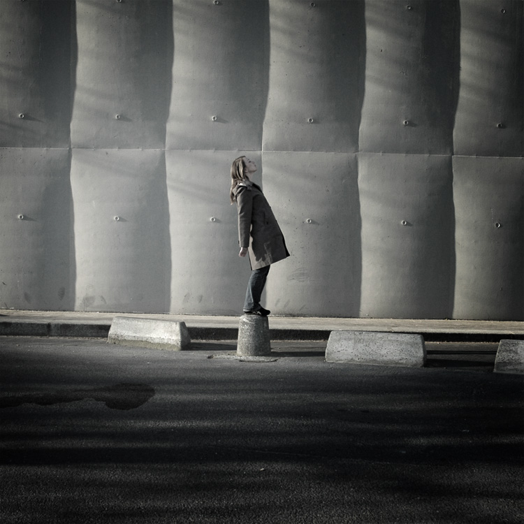 Sans titre, photography by Geoffroy Demarquet. Website http://www.photos-graphiste.com
Facebook Fan page : http://www.facebook.com/pages/Art-photographer-Geoffroy-Demarquet/159817820727439. In People, Portrait