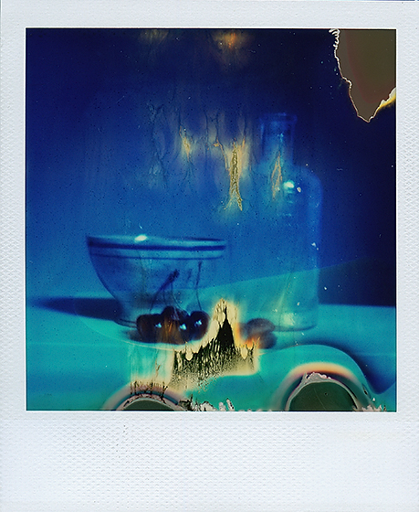 Nature Morte en Flammes, photography by Ashveen Peerbaye. Les joies uniques du film expir&eacute;.... Polaroid SX-70 | pellicule 778 (expir&eacute;). In Object, Still life