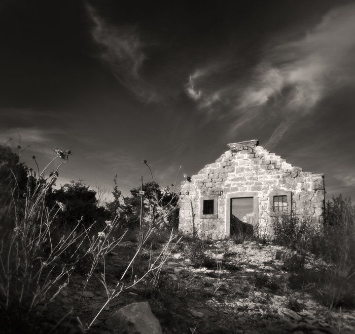 Untitled, photography by Denis Grzetic. Olympus E-1   14-54 lens. Ps. In Construction