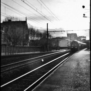 Deux semaines &agrave; peine by C L