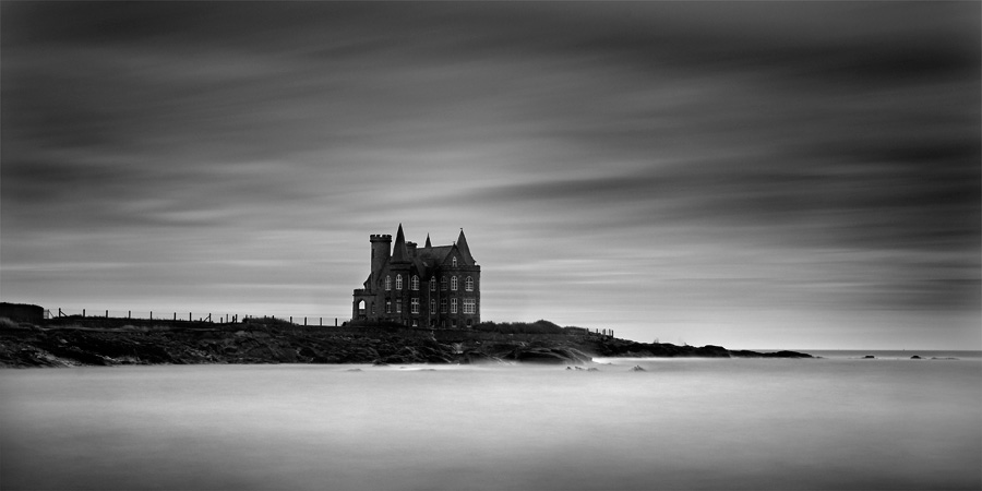 Ch&acirc;teau Turpault (Quiberon France). In Construction, Edifice, Castle. The Castle Of The Sea II, photography by Thierry Vercampt. Image #228794