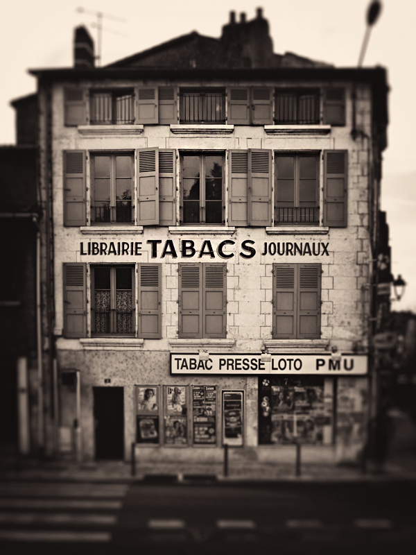 Poitiers (France), august 2012.. Canon. In Construction, Edifice, Building. Tabac, photography by P.o. V.. Image #402362