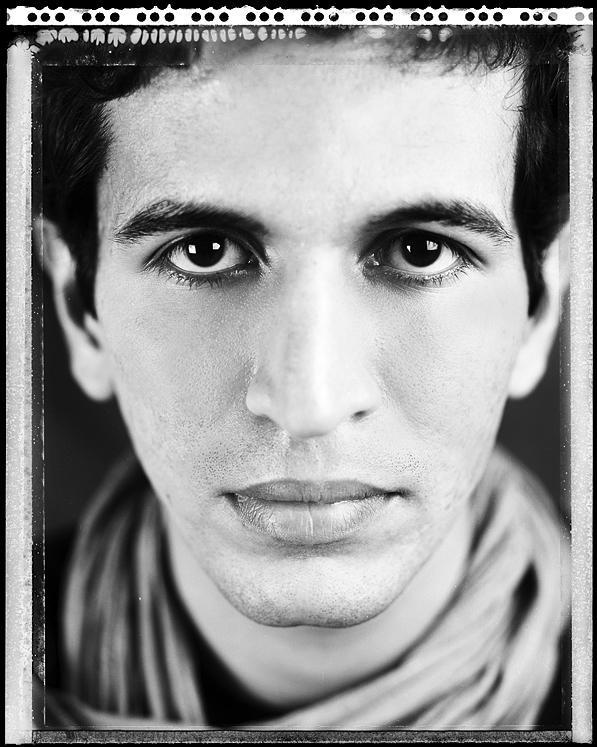 Shadaan, photography by Vladimir Longauer. Shadaan Felfeli, actor

sinar f
sironar 210
PN55
. sinar. polaroid 55. In People, Portrait