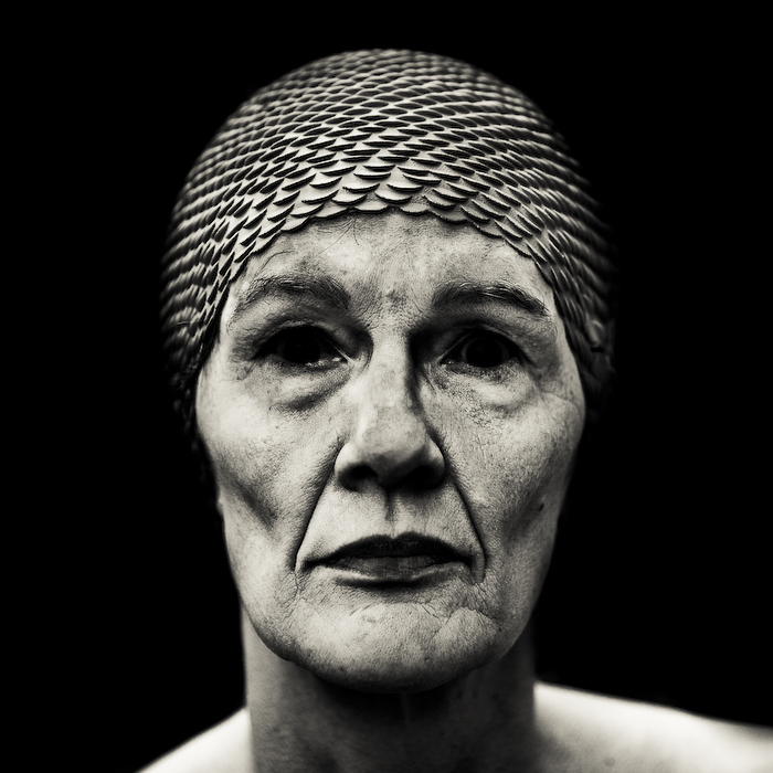 Serie : The rising waters/ La mont&eacute;e des eaux
. In People, Self-portrait. The Rising Waters 1, image by Fabienne Cresens. Image #342586