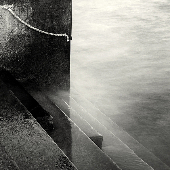 attention &ccedil;a glisse, photography by Philippe Mougin. In Nature, Scenery, Waterscape