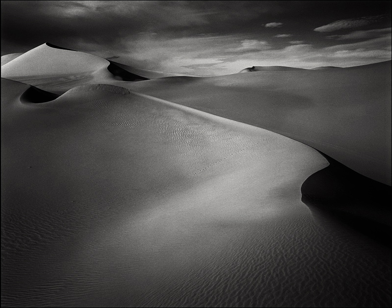 Sans Titre, photography by Luis Henriques. ebony+80. In Nature, Scenery