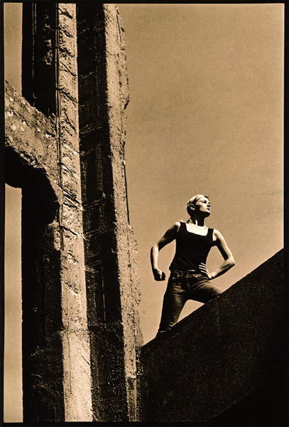 Nikon F100 + 70-200mm. tirage argentique lith. In People, Portrait. R.D.A., photography by Karl Grelet. Image #18899