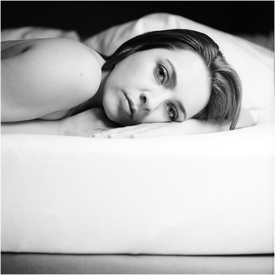 Bella Maja 2, photography by Arne Wahlen. Hasselblad 500C/M. Ilford Delta 3200 Professional. In People, Nude