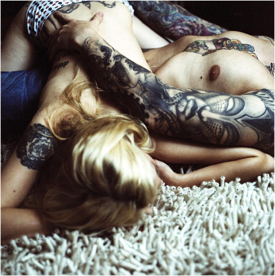 Arthemis & Enno 1, photography by Arne Wahlen. Hasselblad 500C/M. Kodak E200, push +2, crossed (C41). In People, Body part