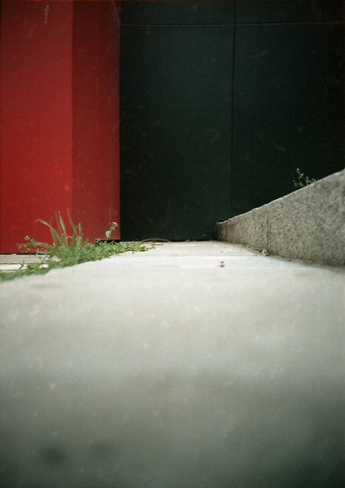 Elhom, photography by Tolstov Vadim. LOMO L-CA