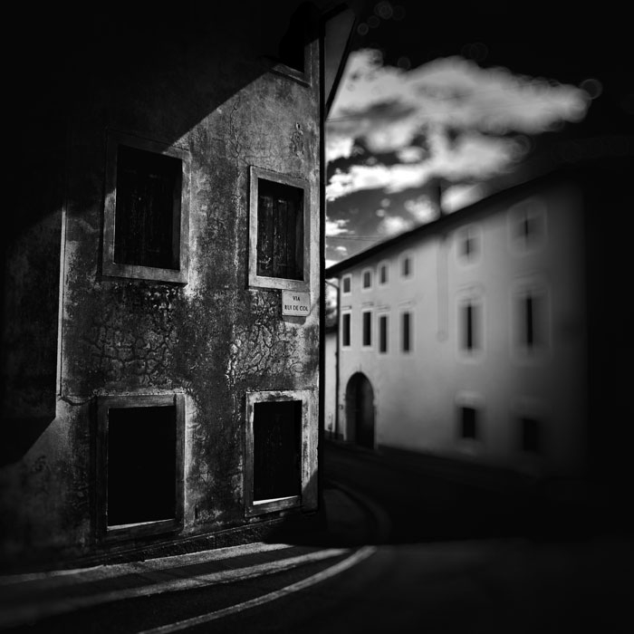 Rui De Col, Artwork by Luigi Esposito
