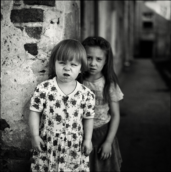 Stranger On The Yard, photography by Kalua K Krynska. In People, Infant, children, Girl
