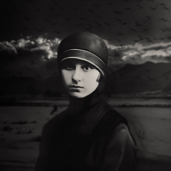 In People, Self-portrait, Female. Sans Titre, photography by Patrick Gonzalès. Image #390608