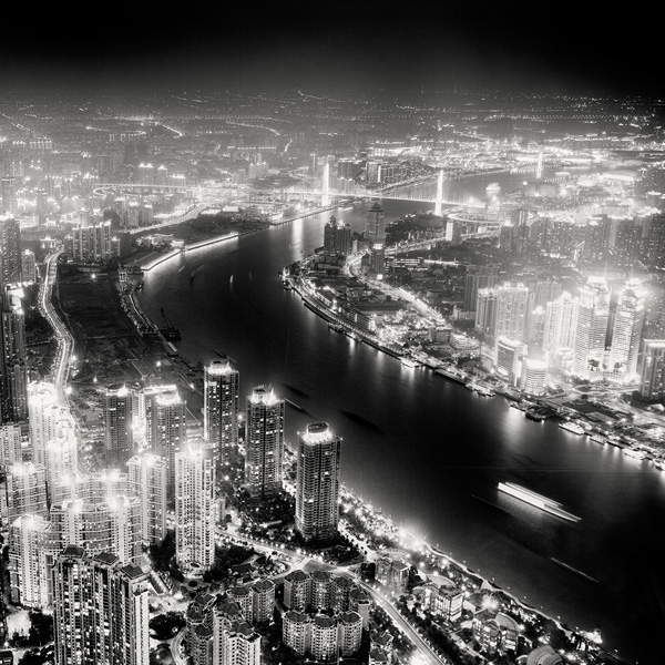 Huangpu River, photography by Marcin Stawiarz. Huangpu River, Shanghai, China
Photograph is a part of the series: 'Nightscapes'.. In Construction, Cityscape, skyline