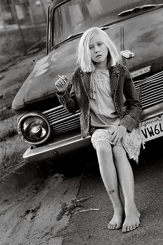 breaking the rules, photography by Debora Schwedhelm. 5D. In People, Portrait