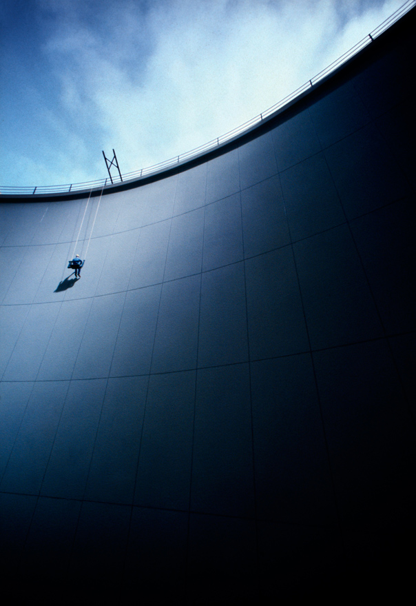 Maintenance, photography by Andreas Heumann. Sinar, 5x4. Film. In Construction, Edifice, Structure