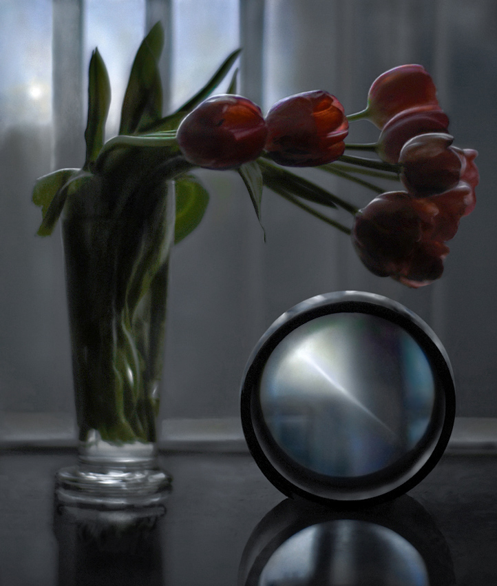 The round glass is an old projector lens. Leica M8 with 75mm f:2 Apo. In Object, Still life. London Sunrise, photography by Andreas Heumann. Image #397993