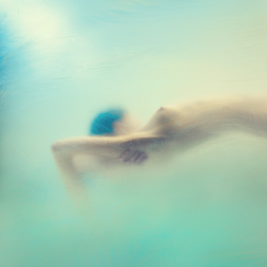In People, Nude, Female. Aquarium, photography by Pavel Kiselev. Image #384451