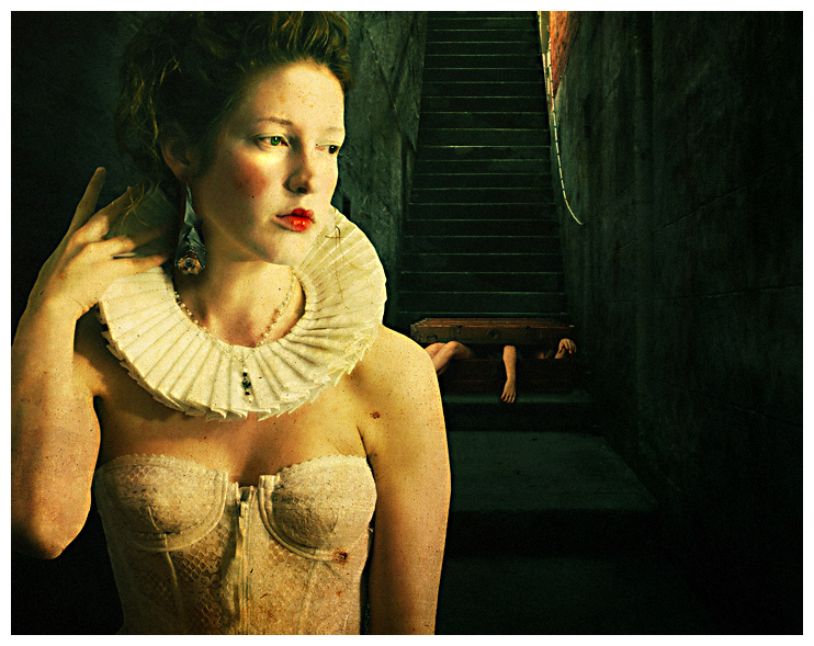murcielago, processing by Ariadna Vicente. Your voice my ear-ring,
Flapping and sucking, 
blood-loving bat.
________

tu voz es un pendiente en la oreja 
que aletea y que chupa 
como un murci&eacute;lago sanguinario.


Sylvia Plath. Photoshop CS2. Photomanipulation