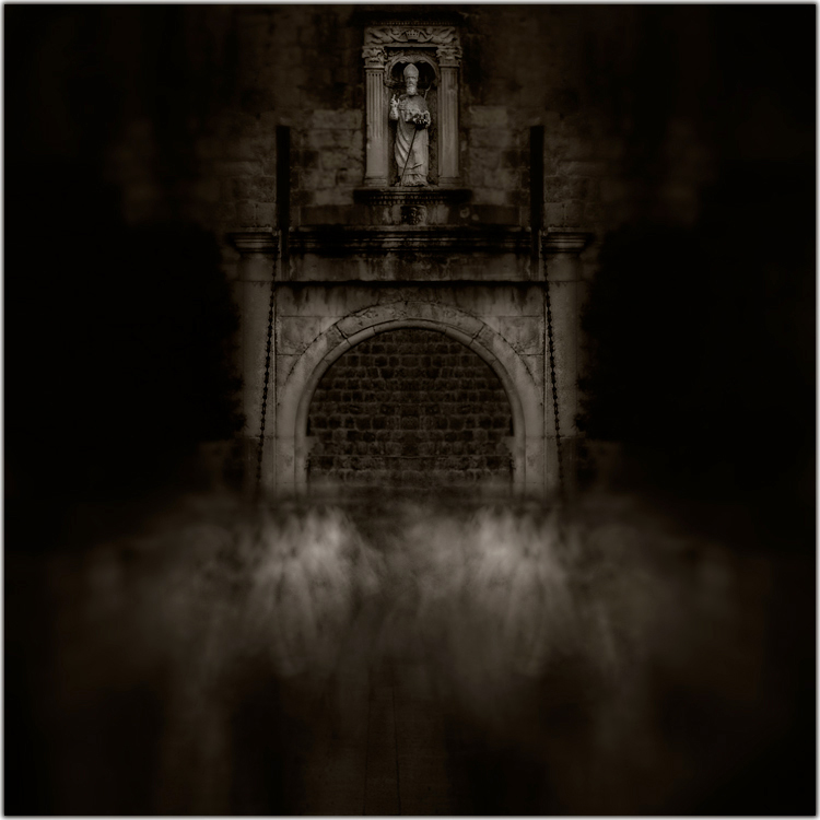 Purgatorium, photography by Biserko Fercek. In Construction, Edifice, Structure